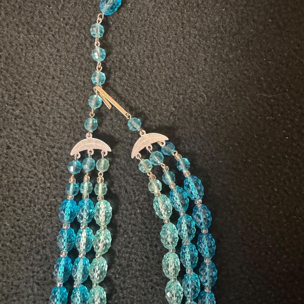 Vintage Ombre Jewelry Set 3 Strand Fashion Necklace Beaded Matching Earring Blue - Picture 5 of 8